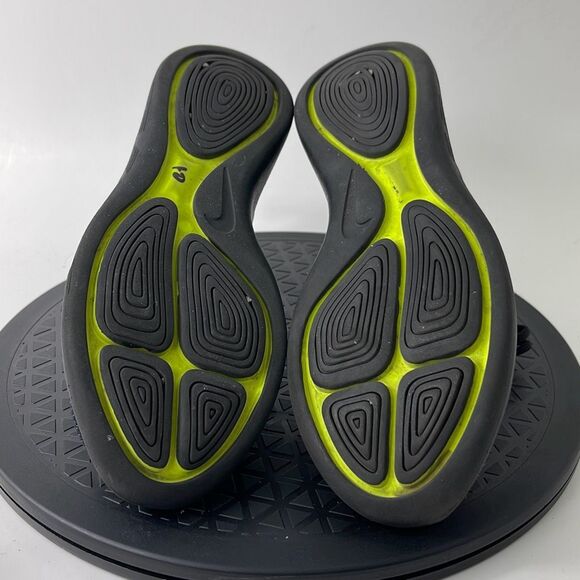 Nike LunarCharge Essential Black Running Shoes 923620-007 Women’s Size 6.5 - Picture 10 of 12